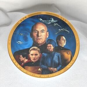 Star Trek TNG "Yesterday's Enterprise" Hamilton Collection Plate (Excellent)